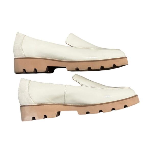 Vionic Kensley Women’s Loafers Cream Patent Leather, Size 6.5 - Picture 2 of 7